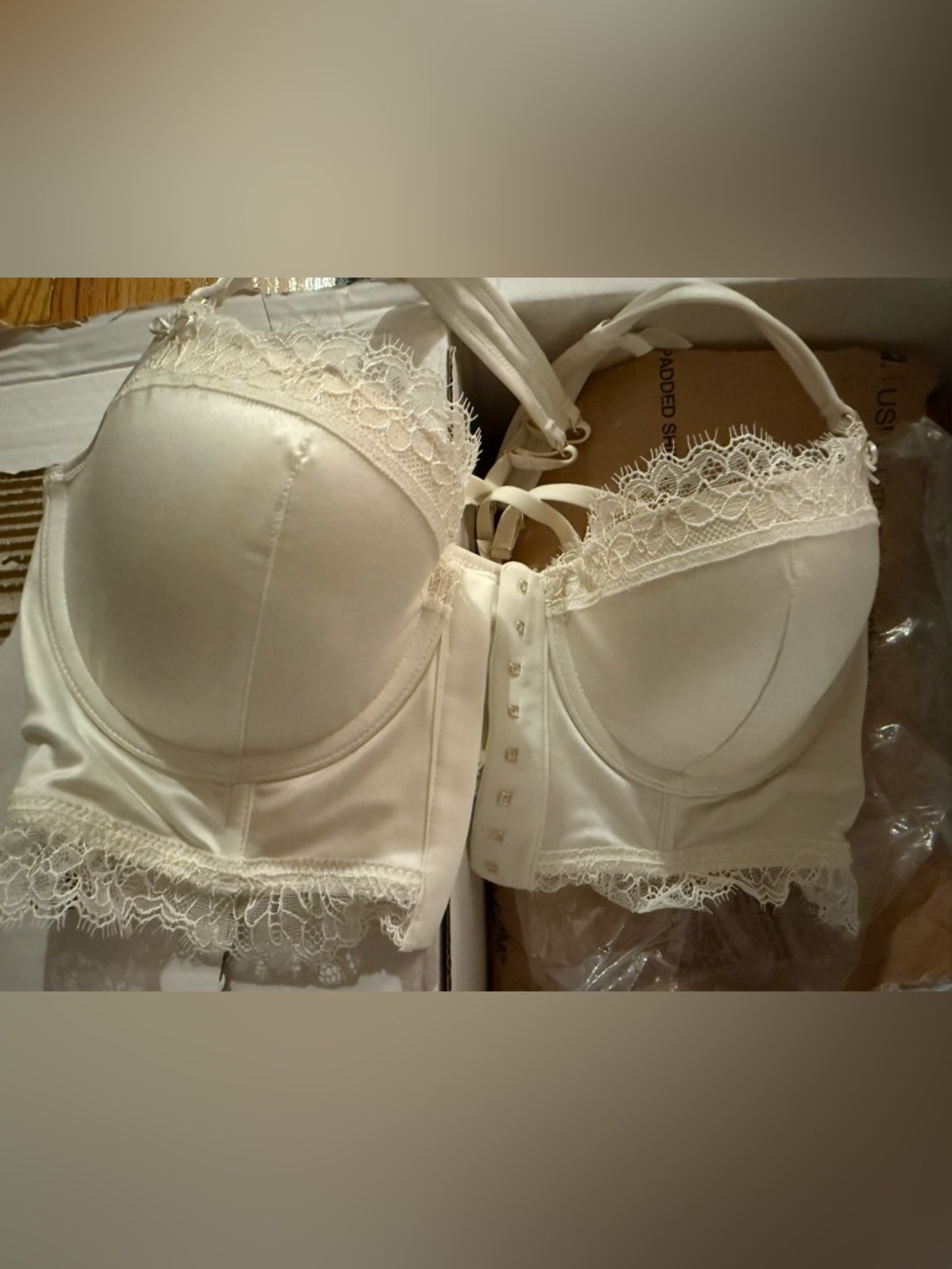 Aerie Show Off Shine Corset Balconette Bra in Soft Muslin (Off-White)